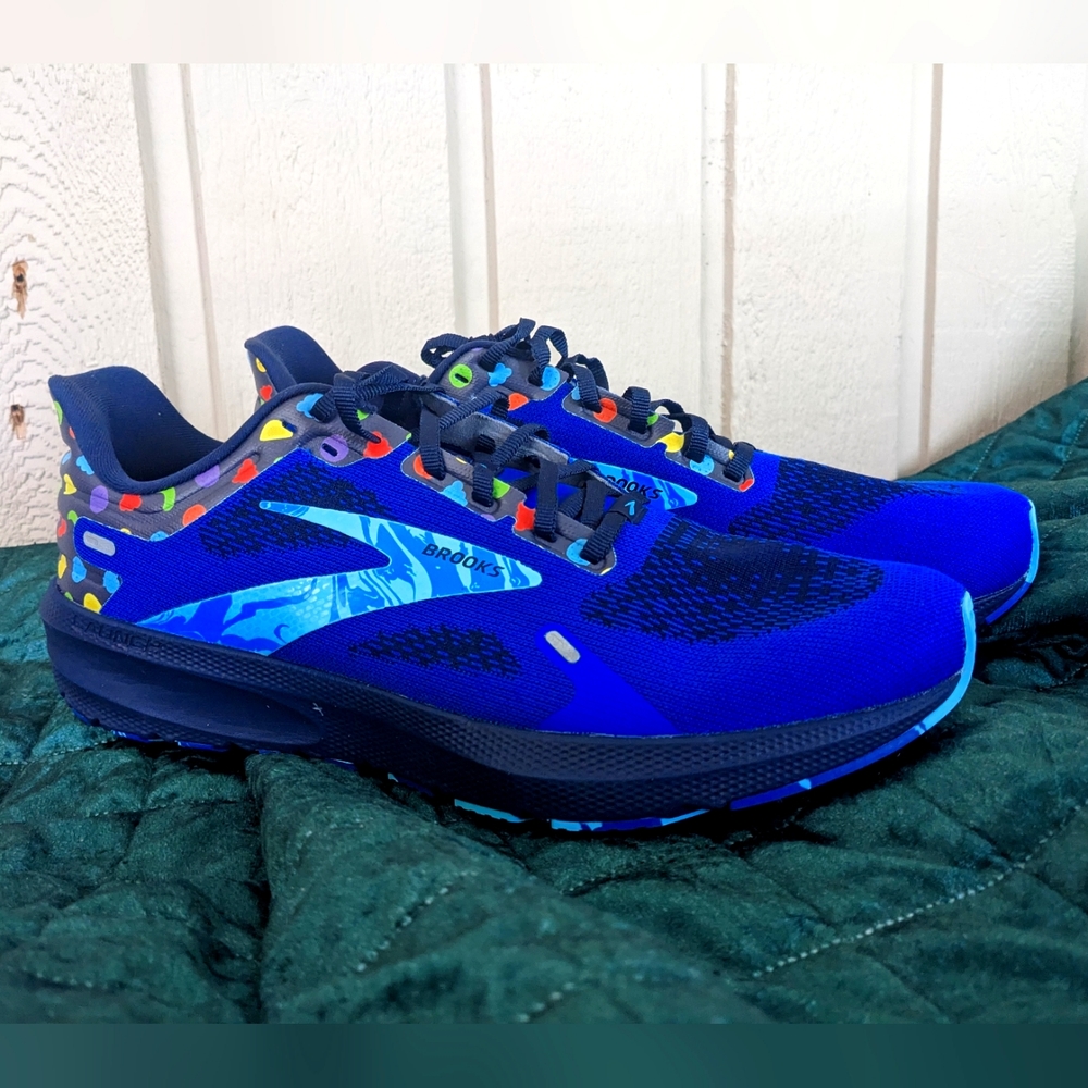 New Brooks Launch 9 Size 12